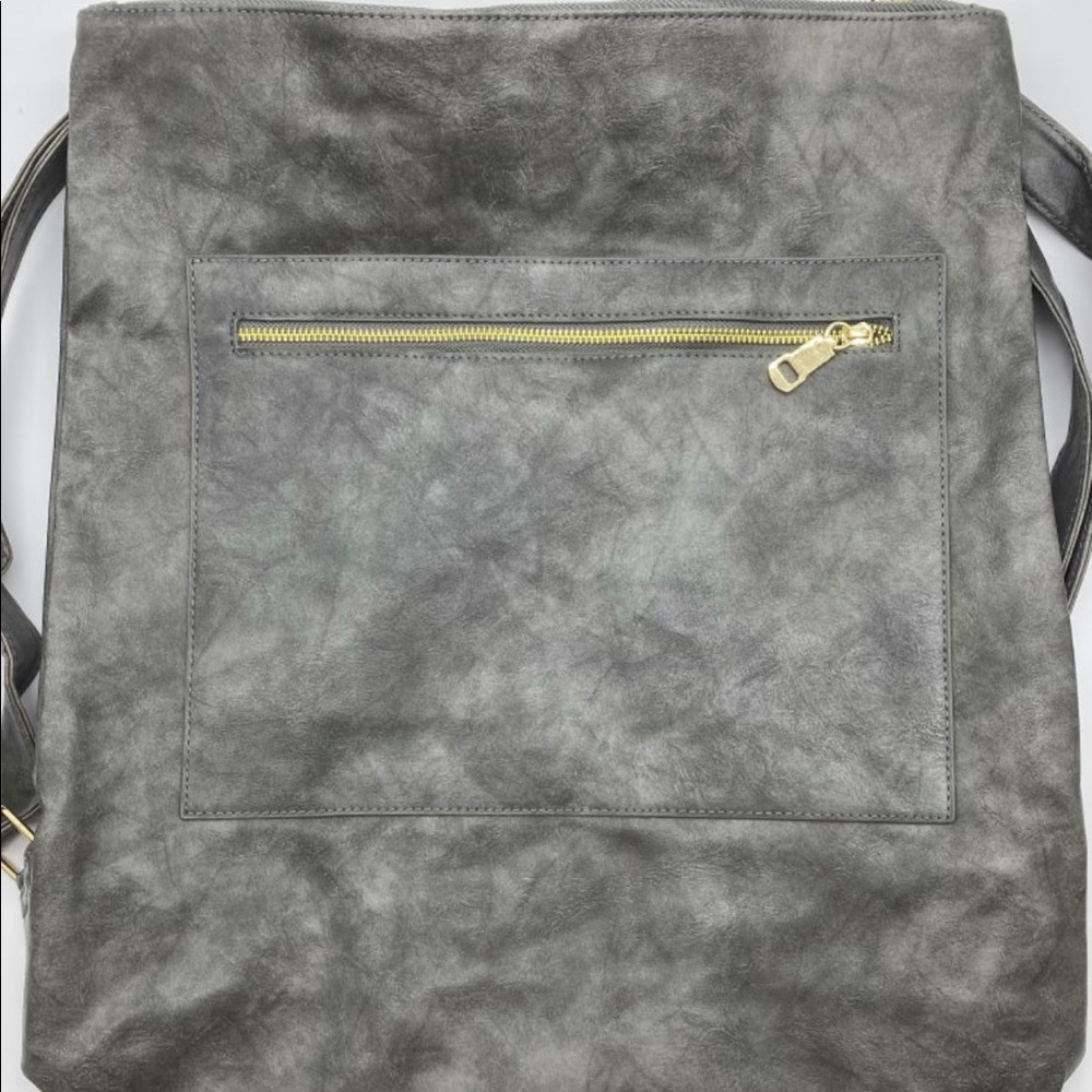 🖤NWT INSANELY LARGE BACKPACK/CARRYALL!